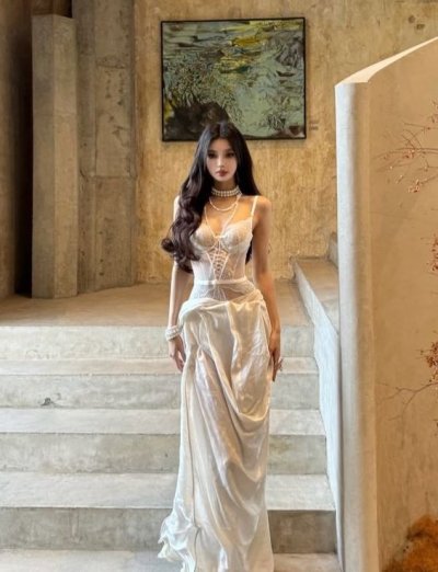 Watch bambi's leaked NSFW photo on TwXstars