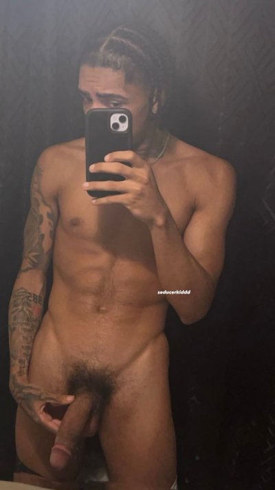 Watch YUNGIN 🔞😈's leaked NSFW photo on TwXstars