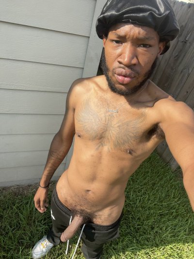Watch Luljayedoh's leaked NSFW photo on TwXstars