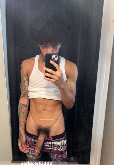 Watch YUNGIN 🔞😈's leaked NSFW photo on TwXstars