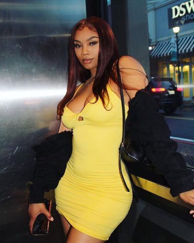 Watch video vixen ✨'s leaked NSFW photo on TwXstars