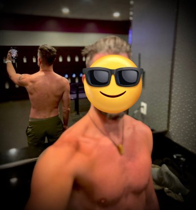 Watch BeauBigOne's leaked NSFW photo on TwXstars