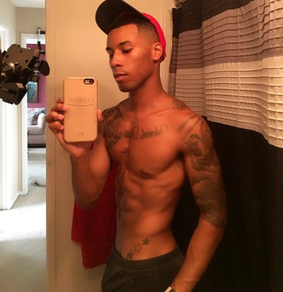 Watch your fave kuya 🇵🇭's leaked NSFW photo on TwXstars