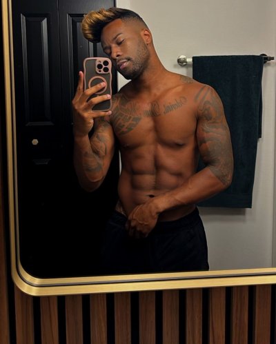 Watch your fave kuya 🇵🇭's leaked NSFW photo on TwXstars