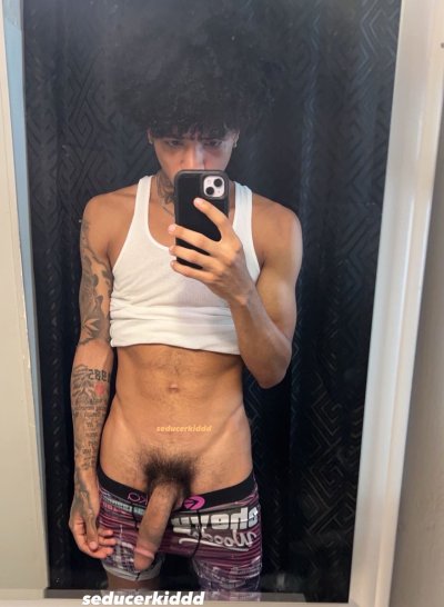 Watch YUNGIN 🔞😈's leaked NSFW photo on TwXstars