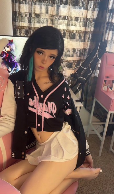 Watch Puppy Girl's leaked NSFW photo on TwXstars