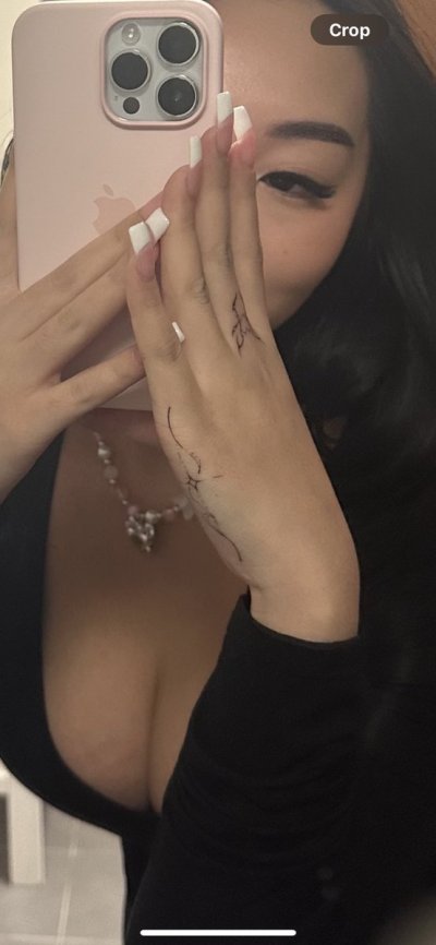 Watch kimmy's leaked NSFW photo on TwXstars