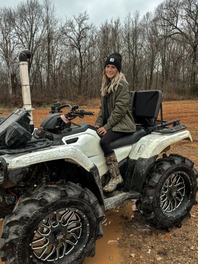 Watch kinlee 👸🏼's leaked NSFW photo on TwXstars