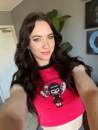 Watch Nic the Pixie's leaked NSFW photo on TwXstars