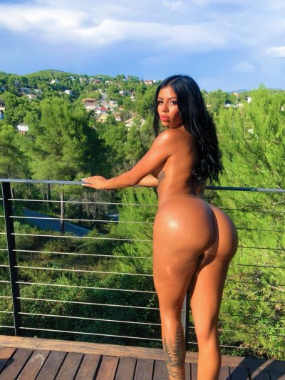 Watch Canela Skin's leaked NSFW photo on TwXstars