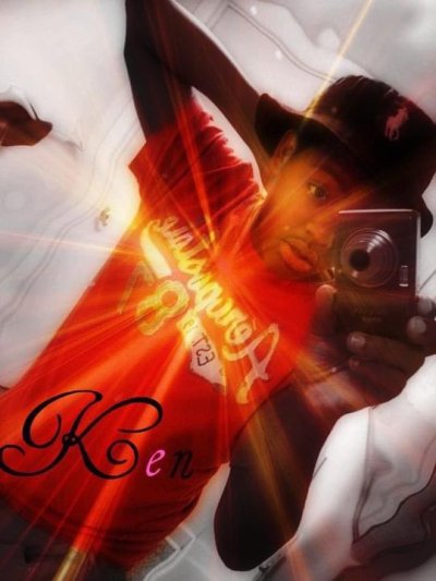 Watch Tarek Ali Ellis's leaked NSFW photo on TwXstars