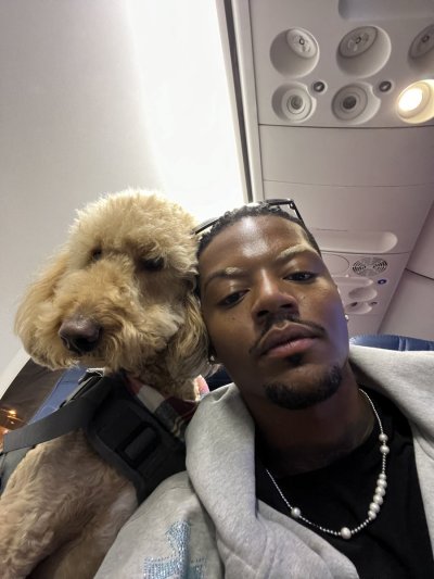 Watch Tarek Ali Ellis's leaked NSFW photo on TwXstars