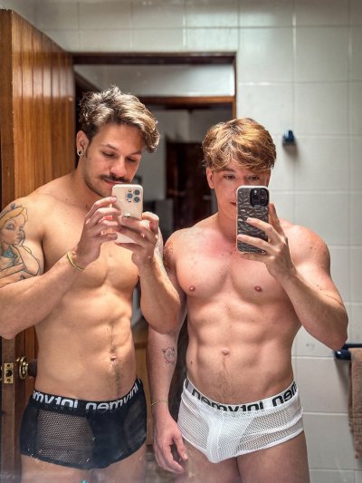 Watch Archie Bogota's leaked NSFW photo on TwXstars