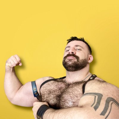 Watch Nik's leaked NSFW photo on TwXstars