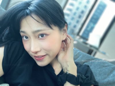 Watch SpicyGum✨'s leaked NSFW photo on TwXstars