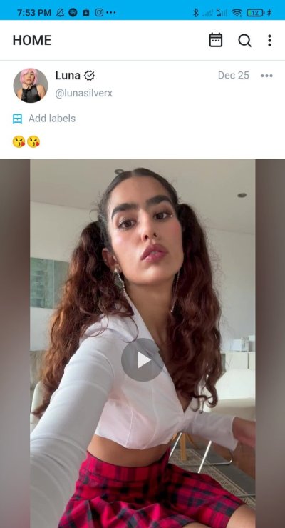 Watch Luna ☾'s leaked NSFW photo on TwXstars