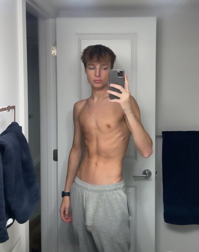Watch Ansel Prower's leaked NSFW photo on TwXstars
