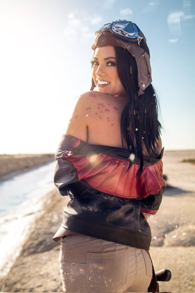 Watch Joanie Brosas ✈️ SDCC #814's leaked NSFW photo on TwXstars