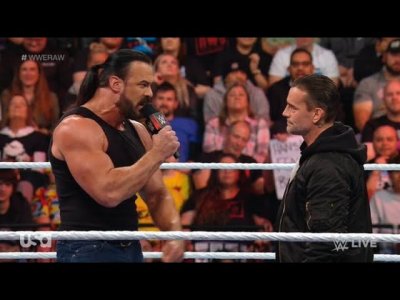 Watch Michael Larkin's leaked NSFW photo on TwXstars