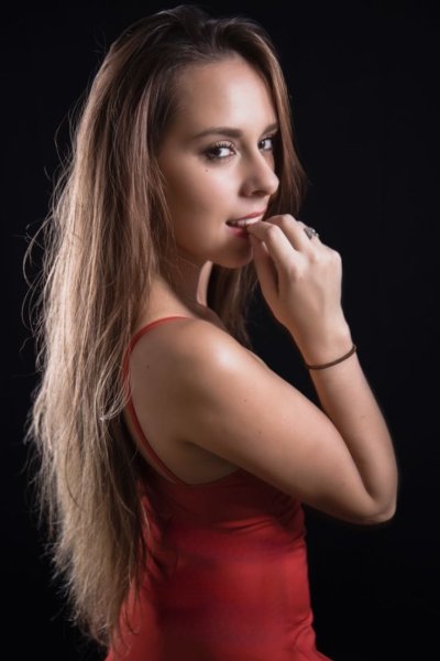 Watch Anita Rover Officiel.'s leaked NSFW photo on TwXstars