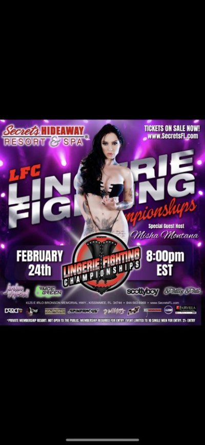 Watch Michael Larkin's leaked NSFW photo on TwXstars