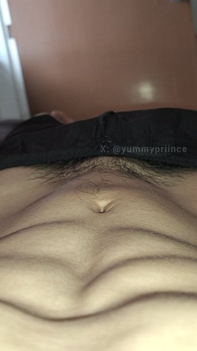 Watch ⚜️ YUMMY⚔️PRINCE ⚜️'s leaked NSFW photo on TwXstars