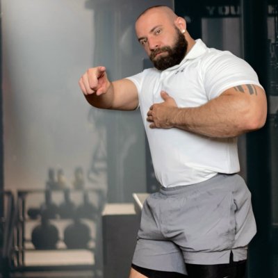 Watch Nik's leaked NSFW photo on TwXstars