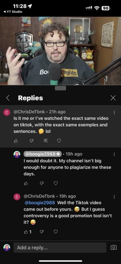 Watch Boogie2988's leaked NSFW photo on TwXstars