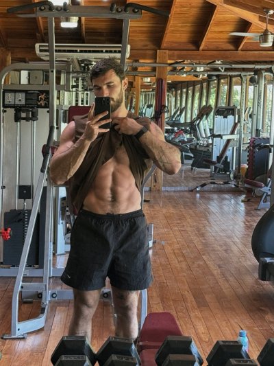 Watch michael ༄'s leaked NSFW photo on TwXstars