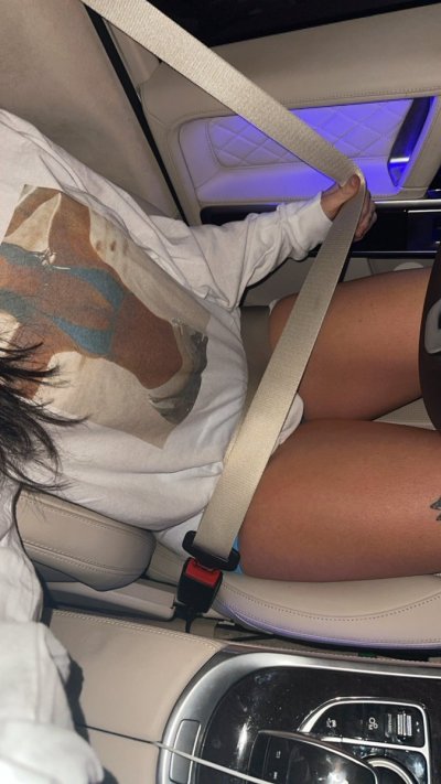 Watch harlee's leaked NSFW photo on TwXstars