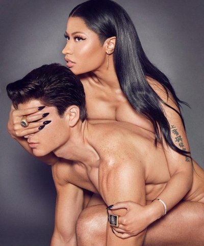 Watch Charlie Matthews's leaked NSFW photo on TwXstars