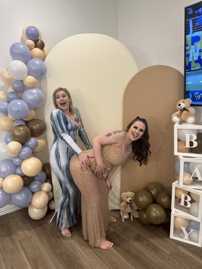 Watch Richh Des 👸🏼's leaked NSFW photo on TwXstars