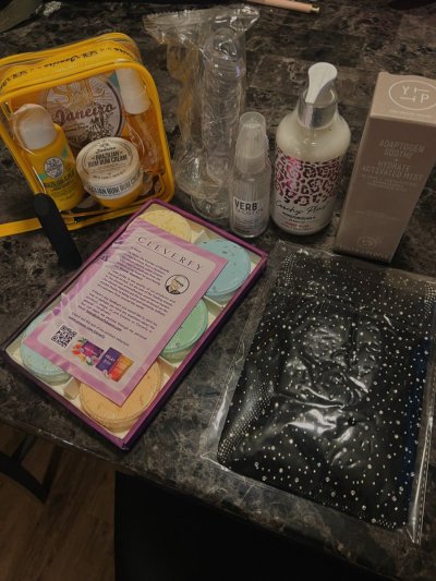 Watch Skylar🤍🤍's leaked NSFW photo on TwXstars