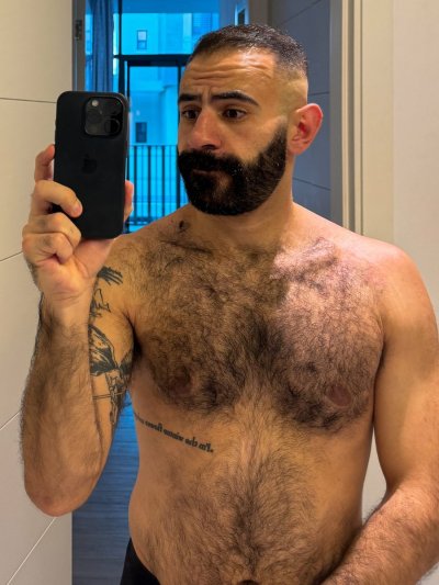 Watch mo's leaked NSFW photo on TwXstars