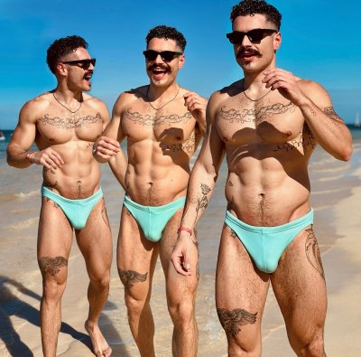 Watch Iggle Pringle's leaked NSFW photo on TwXstars