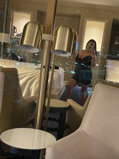 Watch SelmaSins's leaked NSFW photo on TwXstars