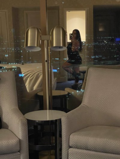 Watch SelmaSins's leaked NSFW photo on TwXstars