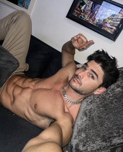Watch Charlie Matthews's leaked NSFW photo on TwXstars