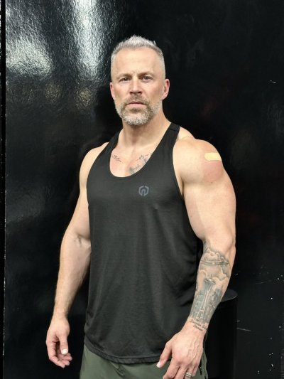 Watch Scott Blokker's leaked NSFW photo on TwXstars