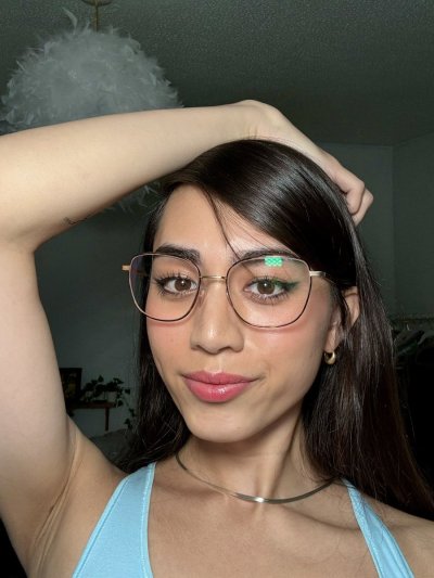 Watch Victoria Salvatore's leaked NSFW photo on TwXstars