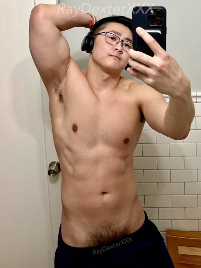 Watch Ray Dexter ($4 OF)'s leaked NSFW photo on TwXstars