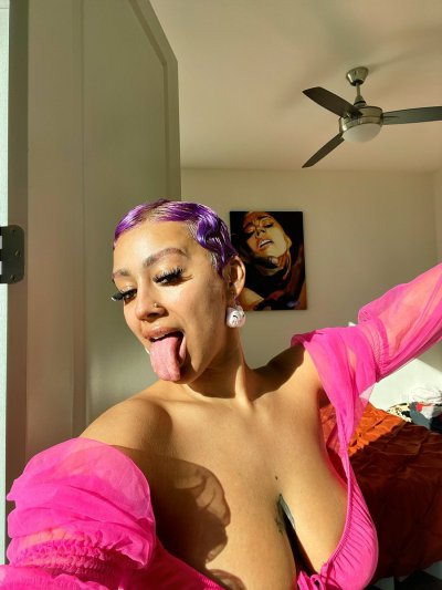 Watch Sapphire💎 The Soul Snatcher's leaked NSFW photo on TwXstars