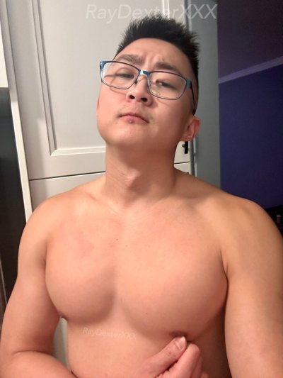 Watch Ray Dexter ($4 OF)'s leaked NSFW photo on TwXstars