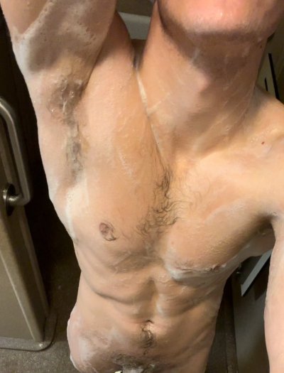 Watch Loganwallcb (18+)'s leaked NSFW photo on TwXstars