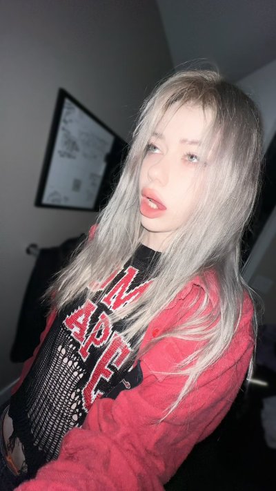 Watch Saekki's leaked NSFW photo on TwXstars