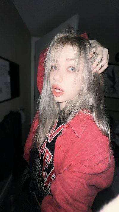 Watch Saekki's leaked NSFW photo on TwXstars