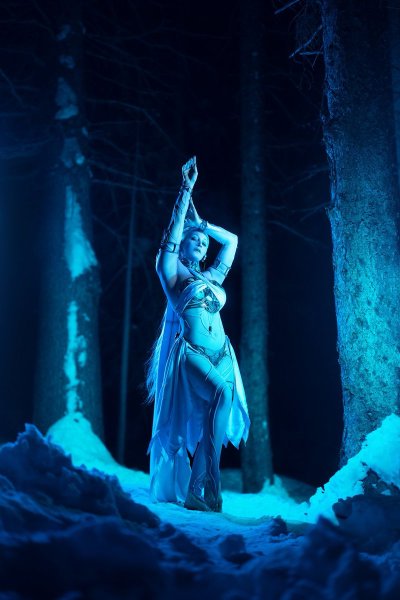 Watch Holly Wolf 🩵🤍's leaked NSFW photo on TwXstars