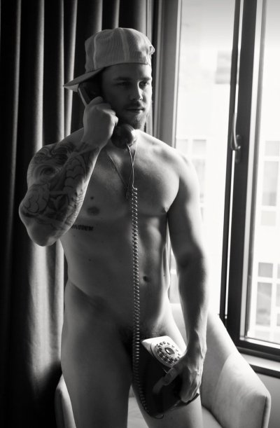 Watch Matthew Camp's leaked NSFW photo on TwXstars