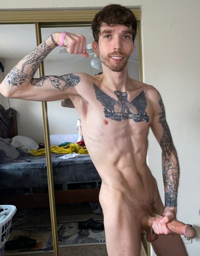 Watch Bryan Silva GRATATA🦁's leaked NSFW photo on TwXstars