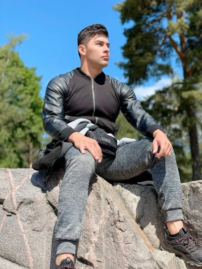 Watch Felipe Santoro's leaked NSFW photo on TwXstars